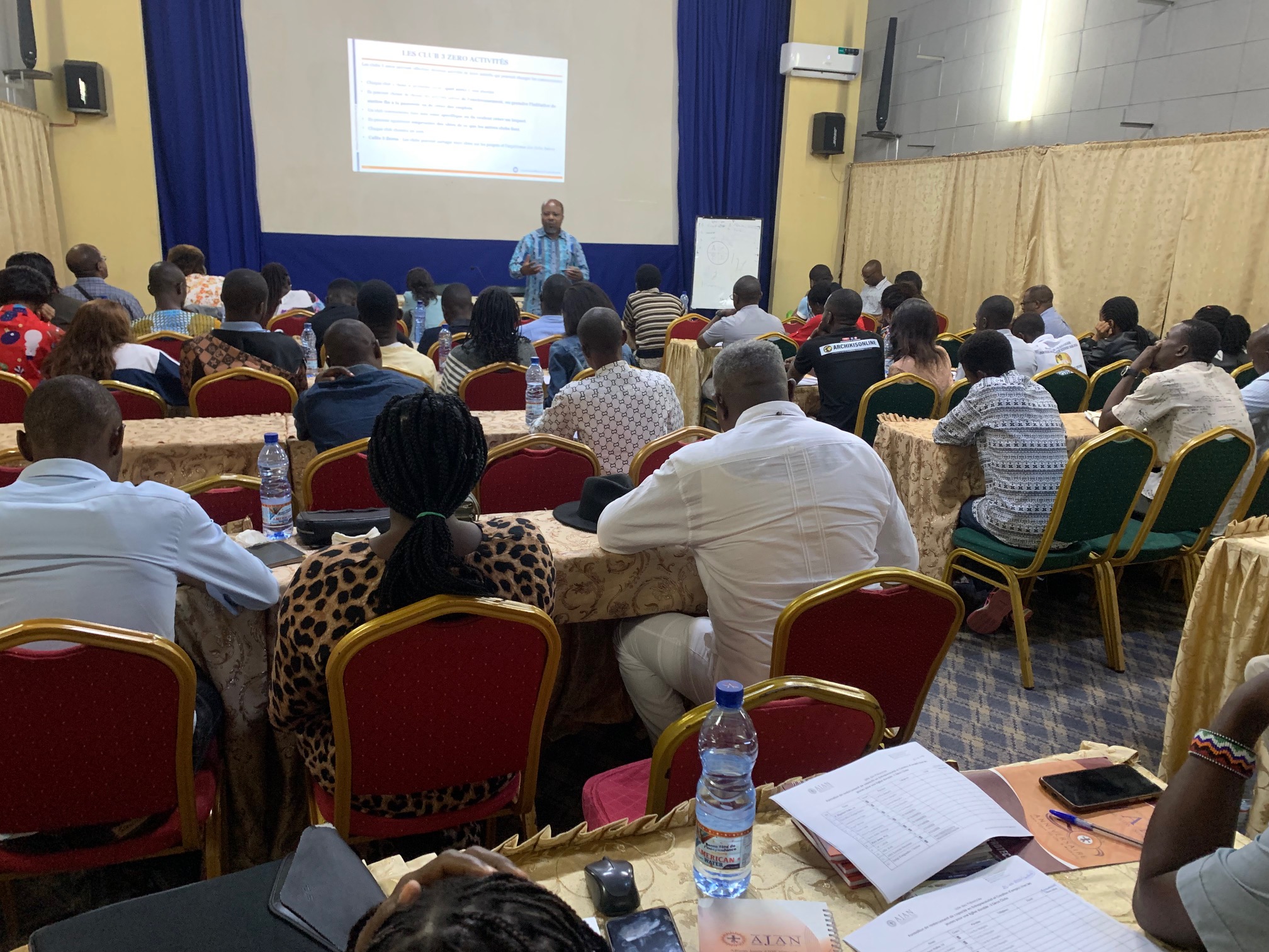 Un vent d'espoir souffle sur la jeunesse africaine : Le Père Matambura Ismaël, Directeur d’AJAN, exprime sa joie     